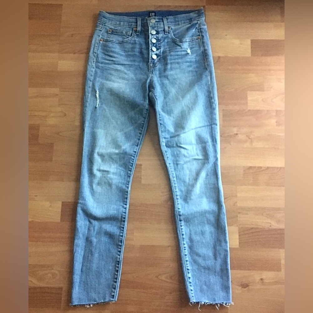Gap True Skinny Jeans